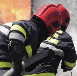 
В Баку при пожаре в киоске погиб мужчина