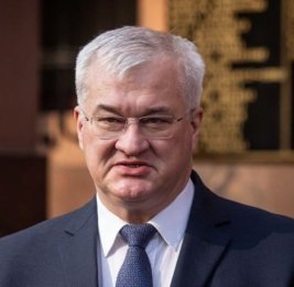 Сибига поблагодарил Азербайджан за новую помощь Украине

