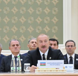 В Туркменбаши состоялась 8-я Консультативная встреча глав государств Азербайджана и Центральной Азии