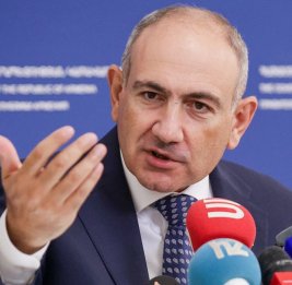 
Пашинян &ndash; Медведеву: Мы не хотим превратиться в Россию&hellip;