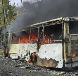 
Российская армия ударила по рейсовому автобусу в Краматорске, погибли 33 человека
