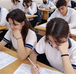 В школах Баку начнут проводить мониторинги соблюдения правил ношения формы