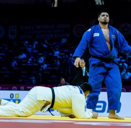 Джамал Гамзатханов вышел в 1/4 финала ЧМ по дзюдо в Баку