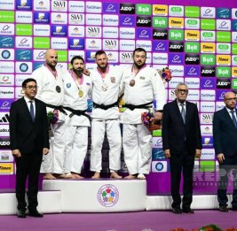 Азербайджанские дзюдоисты завоевали рекордные семь медалей на чемпионате мира в Баку