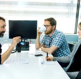 В Швеции усиливается проблема малоподвижного образа жизни на работе
