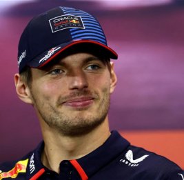 Ферстаппен впервые выиграл Гран-при Сингапура &laquo;Формулы-1&raquo;