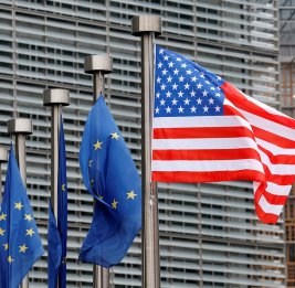 Европарламент: Европе больше нельзя полагаться на США
