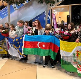 Очередная группа украинских детей прибыла в Азербайджан на реабилитацию