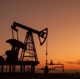 
Brent подешевела до $105,51 за баррель