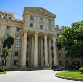 МИД Азербайджана резко осадил главу французской дипломатии
