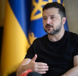 Зеленский отказался уходить в отставку и исключил выборы до завершения войны
