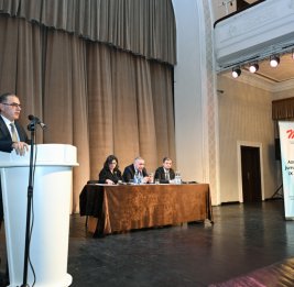 
Натиг Мамедли: Азербайджанские журналисты должны демонстрировать принципиальную позицию в противостоянии дезинформационным атакам
