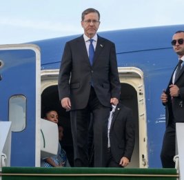 Должен ли был AZAL уведомить Турцию о полете президента Израиля? 