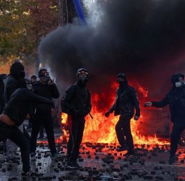 
Премьер Албании связал уличные протесты с Россией и Ираном