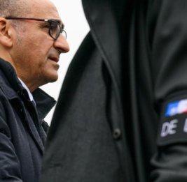 
На фоне протестов глава МВД Франции подал в отставку