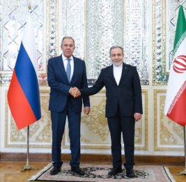 В Тегеране проходят переговоры глав МИД России и Ирана