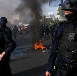 Беспорядки в Тиране: протестующие пытались прорваться к резиденции премьера