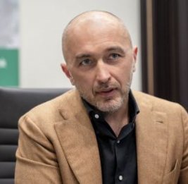 Глава Нацбанка Украины подал в отставку после обысков