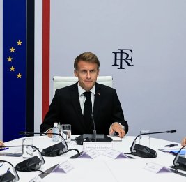 Макрон созвал совещание с участием правоохранительных органов и разведслужб
