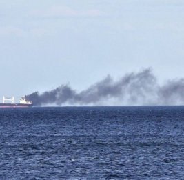 МИД: Все граждане Азербайджана на судне, атакованном в Черном море, спасены