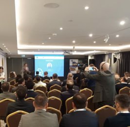 
В Баку начала работу германо-азербайджанская бизнес-конференция