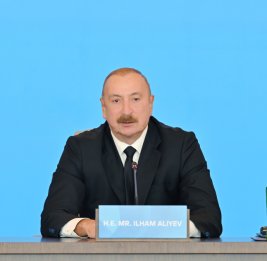 
Президент Ильхам Алиев: Сегодня азербайджанское общество демонстрирует единство по всем вопросам