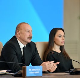
Президент Ильхам Алиев: Достижения нашей страны за 35 лет завоеваны азербайджанским народом