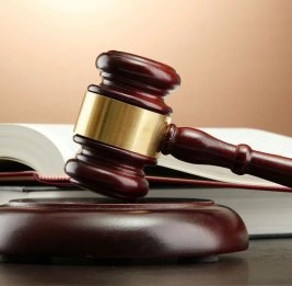 
Бакинский суд приговорил восьмерых фигурантов дела о терроризме к длительным срокам