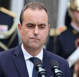 
Лекорню: Власти Франции выделят 1 млрд евро на сферу образования после протестов