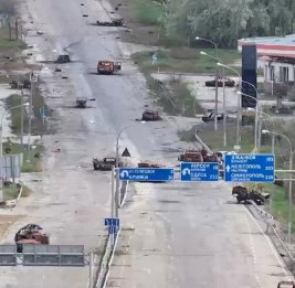 В Алешки направлена гуманитарная колонна с десятками тонн помощи и 25 автобусами
