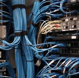 Губернатор Техаса предложил ужесточить требования к дата-центрам
