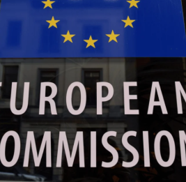 Еврокомиссия представила предложение о выделении Украине оставшихся 45 млрд евро кредита