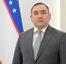 
Кто он - новый Генсек ОТГ? - Досье