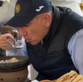 Пашинян ест хаш