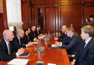 Премьер-министр Азербайджана встретился с министром иностранных дел Литвы