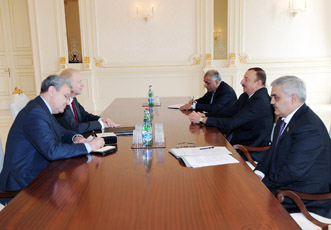 Президент Азербайджана Ильхам Алиев принял исполнительного директора компании bp Роберта Дадли