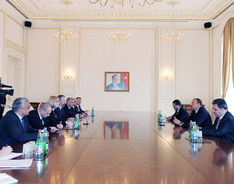 Президент Ильхам Алиев принял делегацию во главе с председателем Народного собрания Болгарии