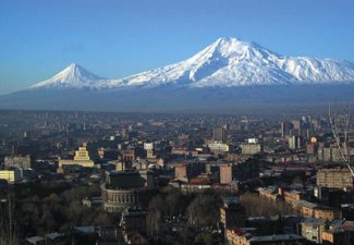 Азербайджанские депутаты отправляются в Ереван