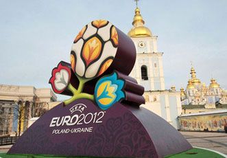 Евро-2012 по футболу: осталось 4 команды
