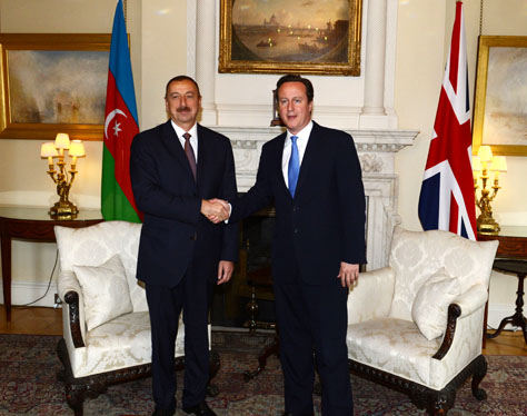 Встреча Президента Азербайджана Ильхама Алиева и премьер-министра Великобритании Дэвида Кэмерона