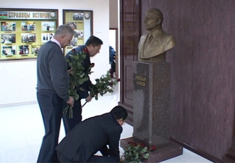 В Астрахани почтена память общенационального лидера Гейдара Алиева