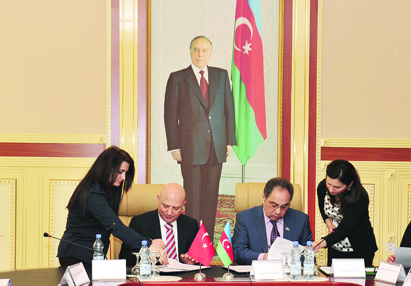Между Бакинским государственным университетом и Анкарским университетом Турции подписаны Меморандум о взаимопонимании и Договор о сотрудничестве