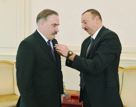 Президент Азербайджана Ильхам Алиев принял бывшего Президента Ингушетии Руслана Аушева