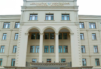 Азербайджанская армия наноситудары только по военным объектам