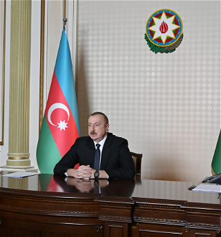 Народному артисту СССР Мураду Кажлаеву