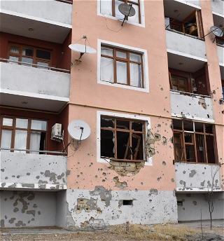 В Тертере устраняется ущерб, нанесенныйв результате вражеского обстрела