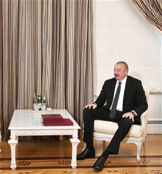 Президент Ильхам Алиев принял технического директоракомпании Baykar и руководителя правлениякомпании ASELSAN