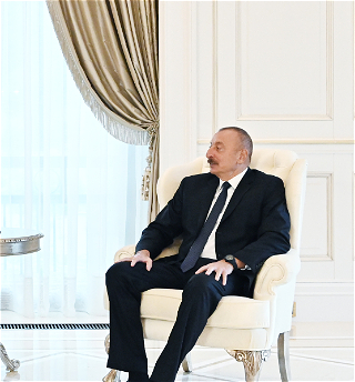 Президент Ильхам Алиевпринял генерального исполнительного директораи других представителей компании Signify