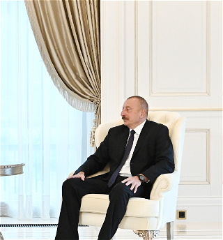 Президент Ильхам Алиевпринял министра иностранных дел Ирана