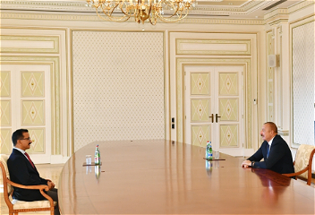 Президент Ильхам Алиев принял председателя и исполнительного директора группы компаний DP World Султана Ахмеда бин Сулаима